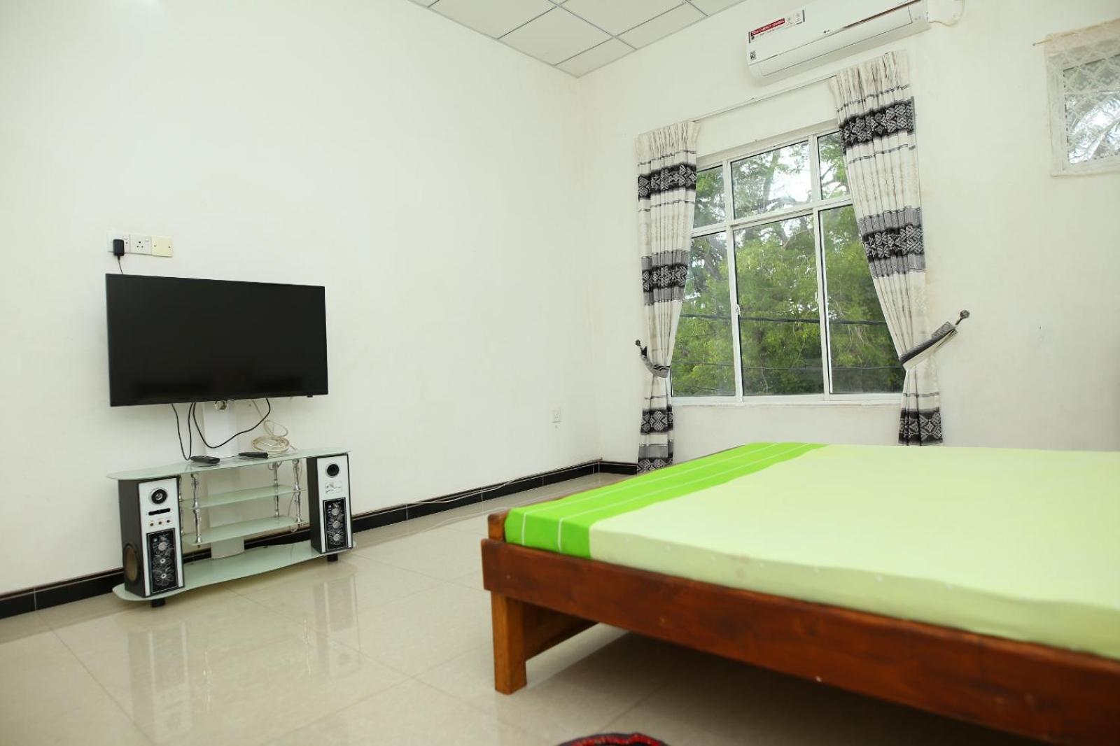Sujee'S Guest House With Two Bed Rooms Anuradhapura Exterior photo